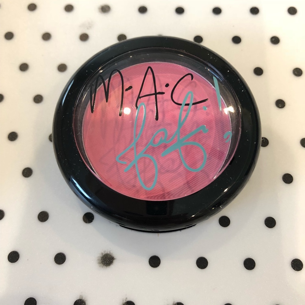 BNIB MAC FAFI! Fashion Frenzy blush NEW